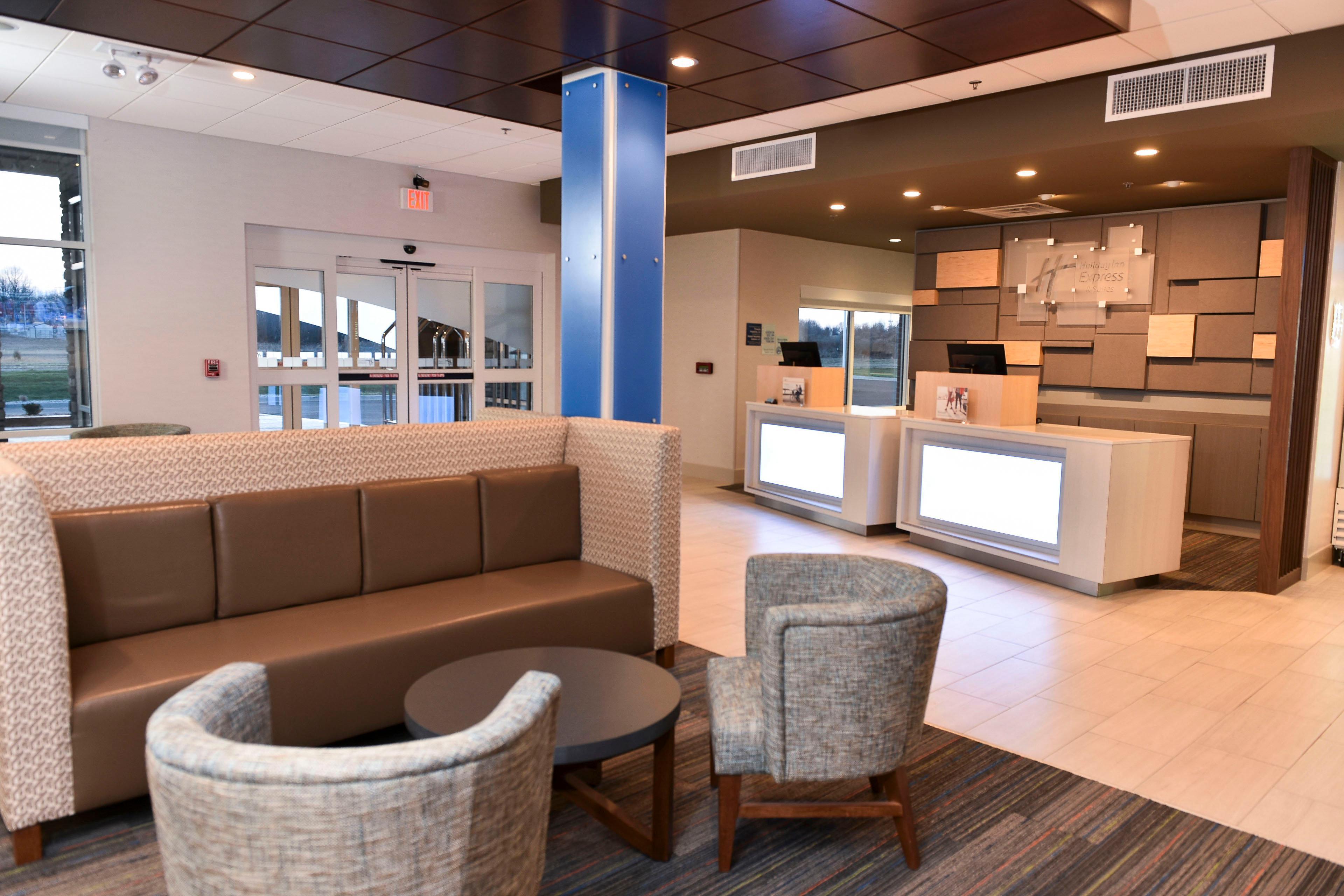 Holiday Inn Express & Suites - Madisonville By Ihg Buitenkant foto