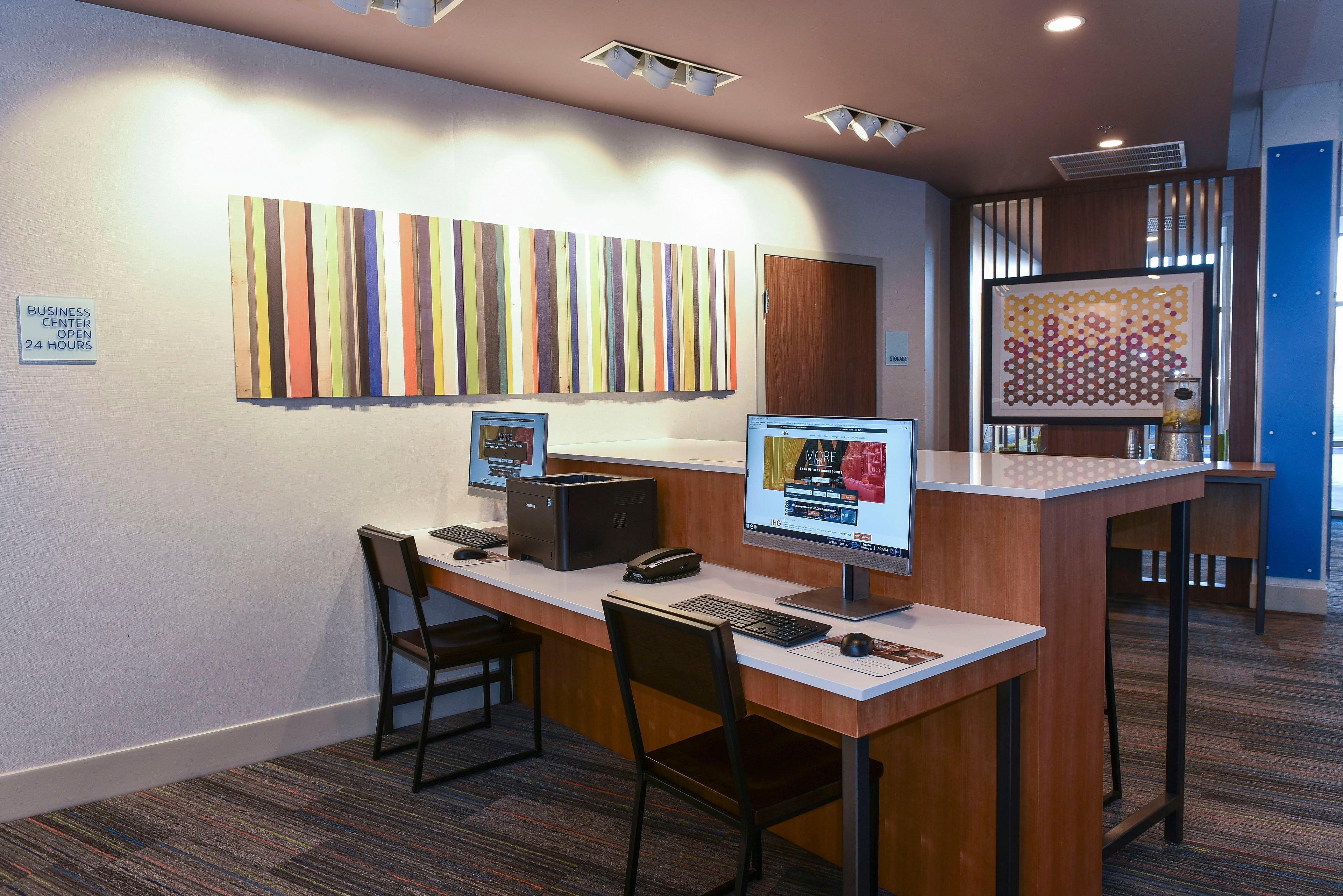 Holiday Inn Express & Suites - Madisonville By Ihg Buitenkant foto