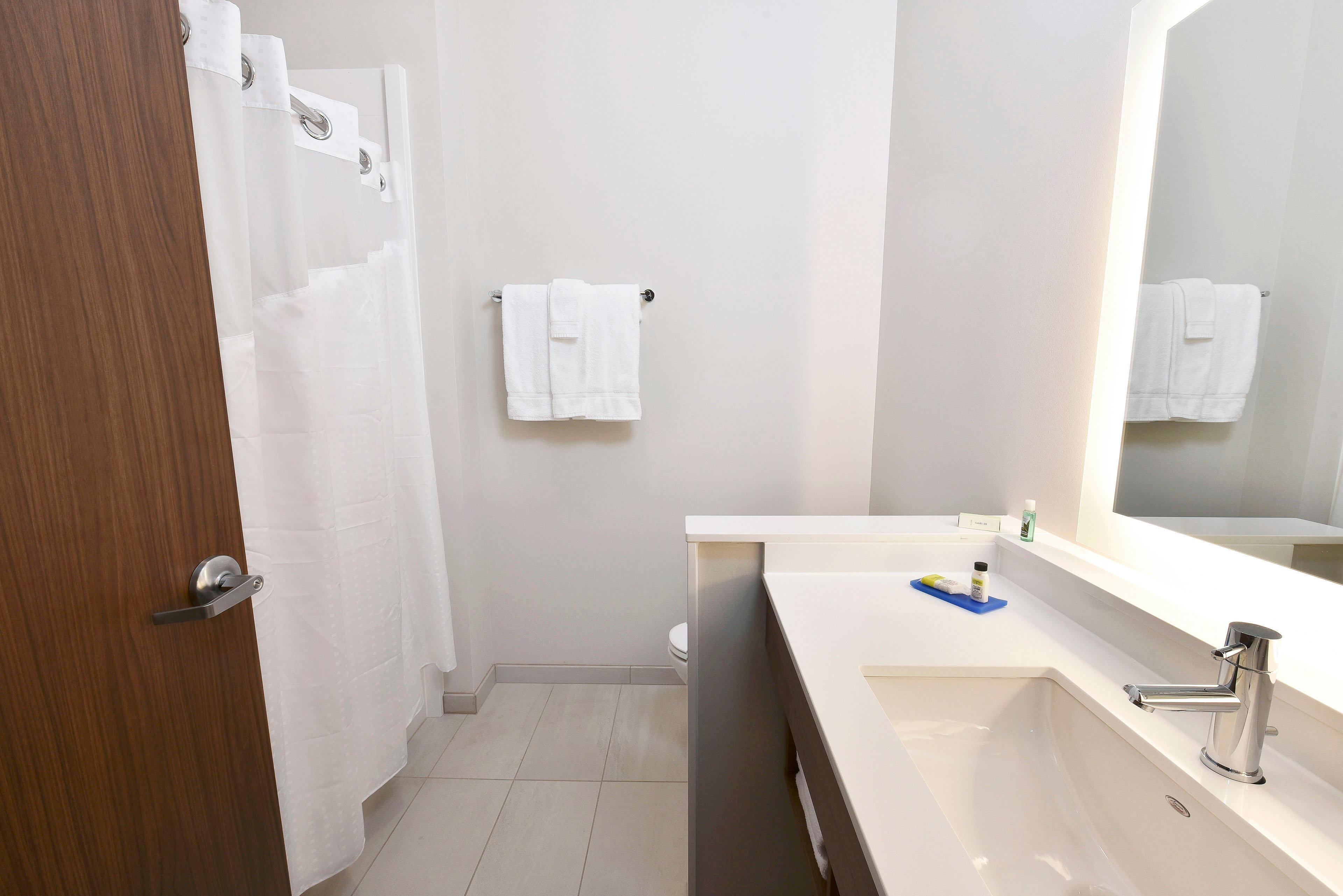 Holiday Inn Express & Suites - Madisonville By Ihg Buitenkant foto