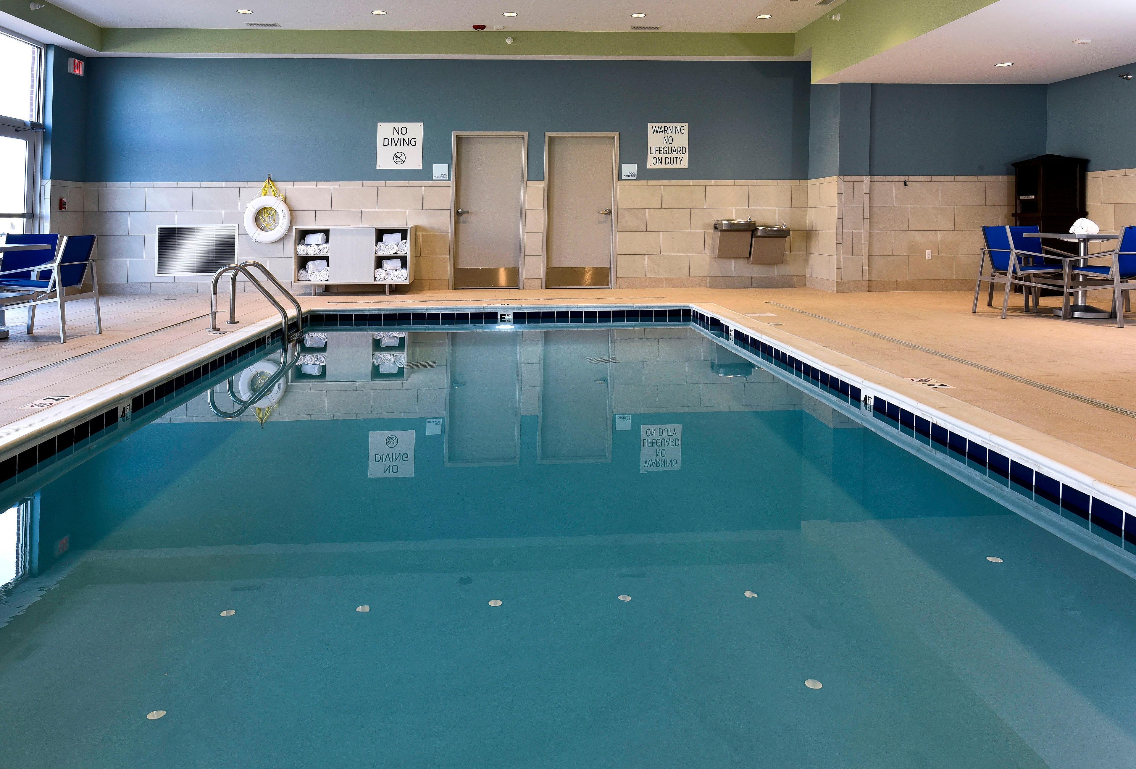 Holiday Inn Express & Suites - Madisonville By Ihg Buitenkant foto