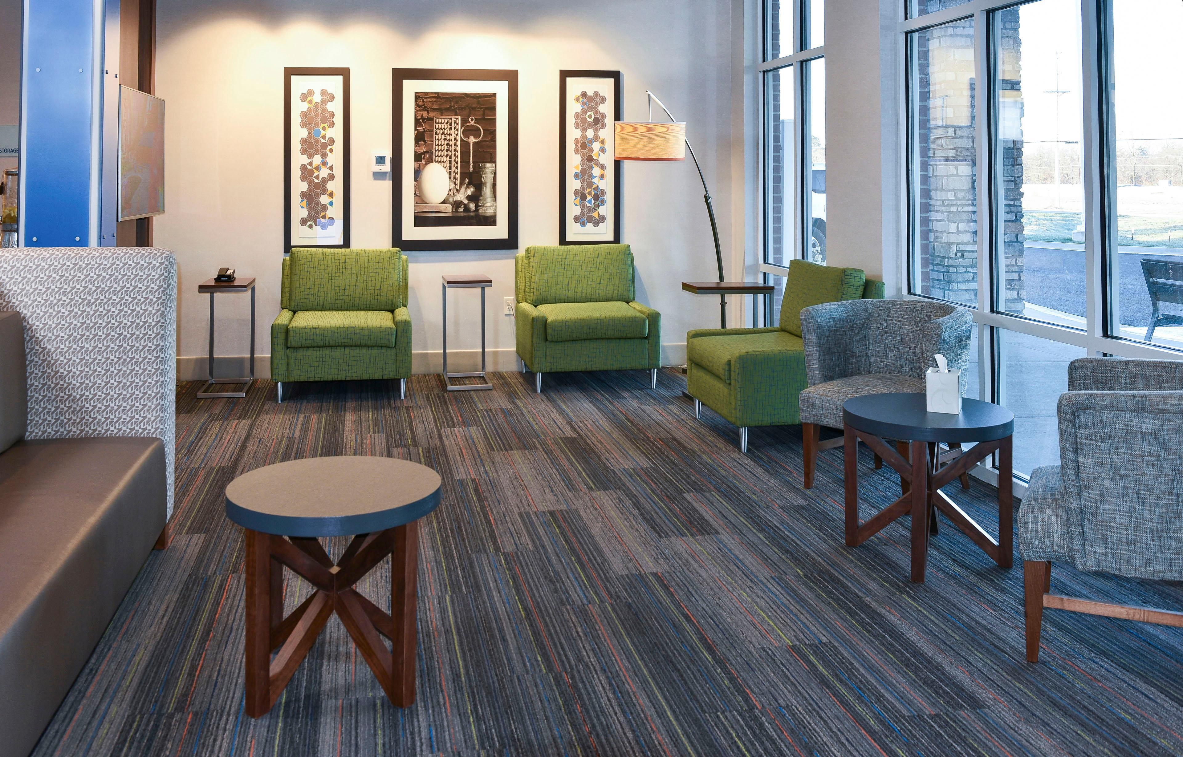 Holiday Inn Express & Suites - Madisonville By Ihg Buitenkant foto