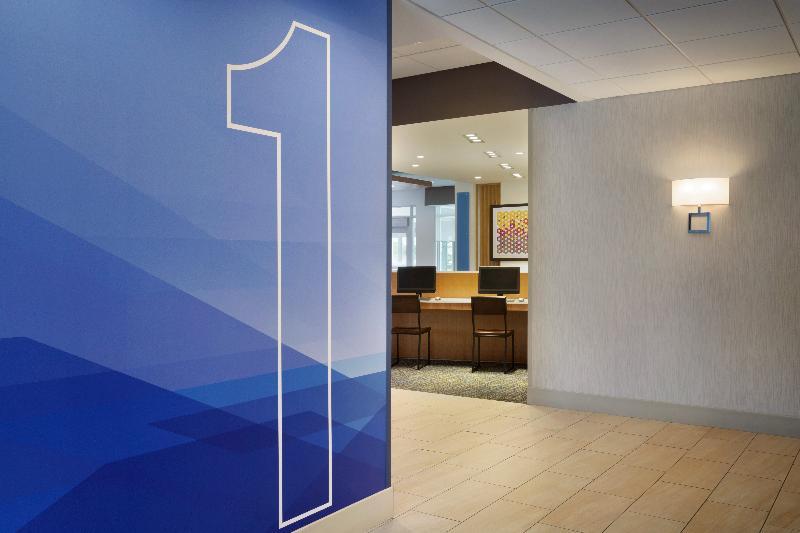 Holiday Inn Express & Suites - Madisonville By Ihg Buitenkant foto